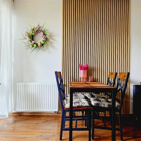 Komfortowy Apartament Dwupokojowy Z Tarasem I Garaz Ustka Dış mekan fotoğraf