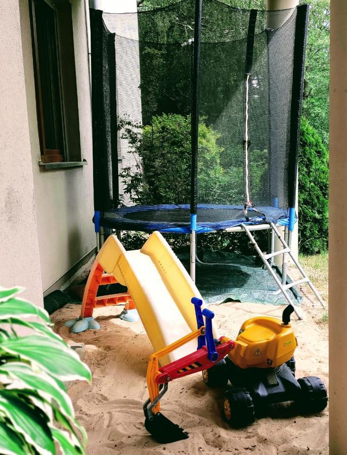 Komfortowy Apartament Dwupokojowy Z Tarasem I Garaz Ustka Dış mekan fotoğraf