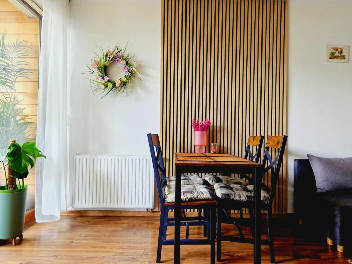 Komfortowy Apartament Dwupokojowy Z Tarasem I Garaz Ustka Dış mekan fotoğraf
