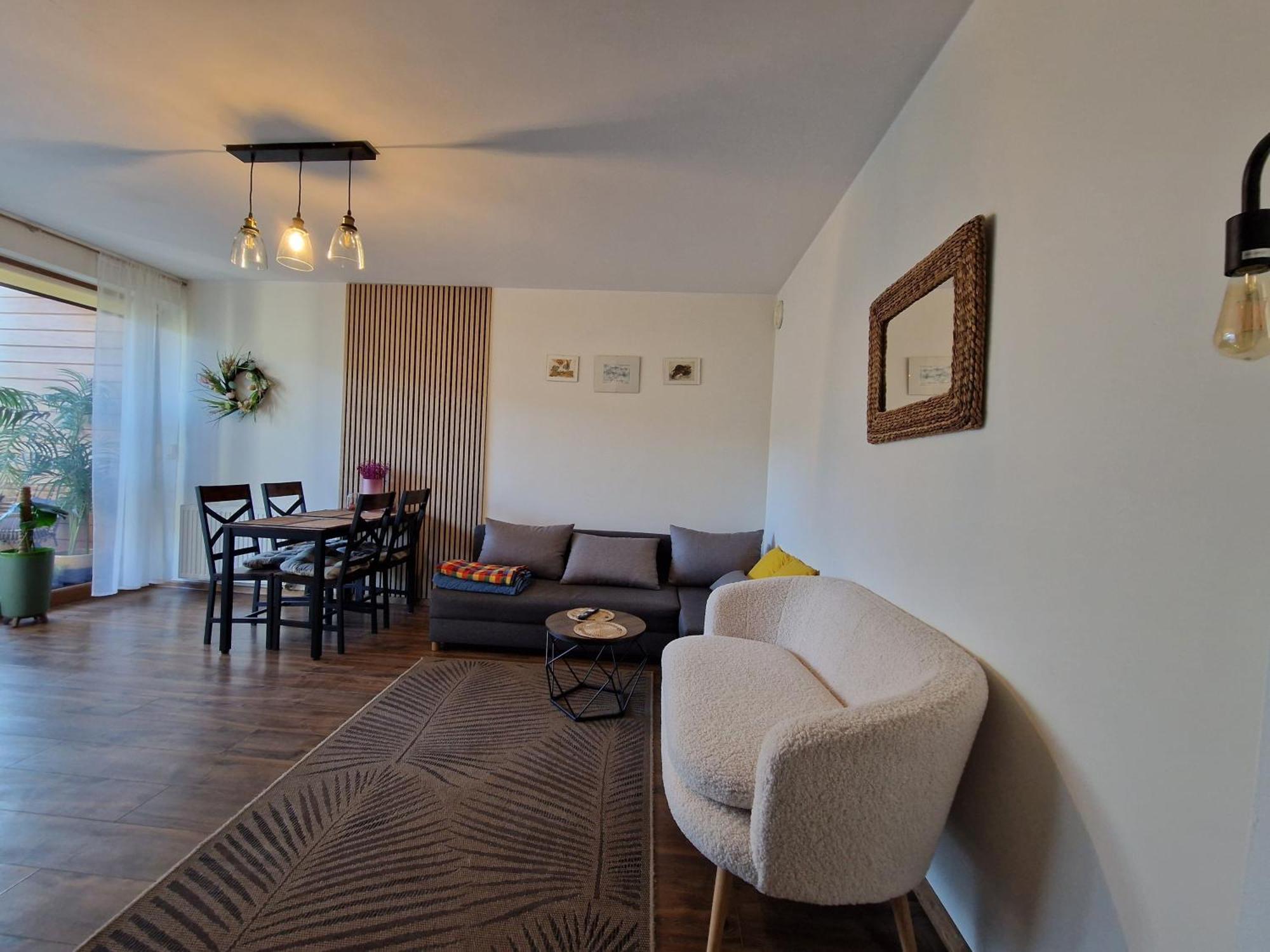 Komfortowy Apartament Dwupokojowy Z Tarasem I Garaz Ustka Dış mekan fotoğraf